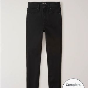 A&F high rise skinny ankle jean black ripped hem - brand new never worn size 25!